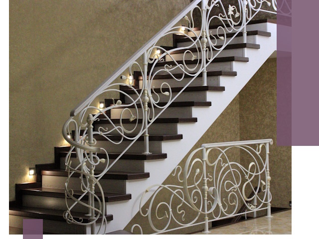 Кованые лестницы под ключ в Конаково — изготовление и монтаж