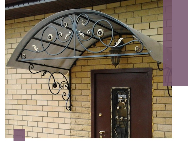 Изготовление козырьков из металла под ключ в Конаково