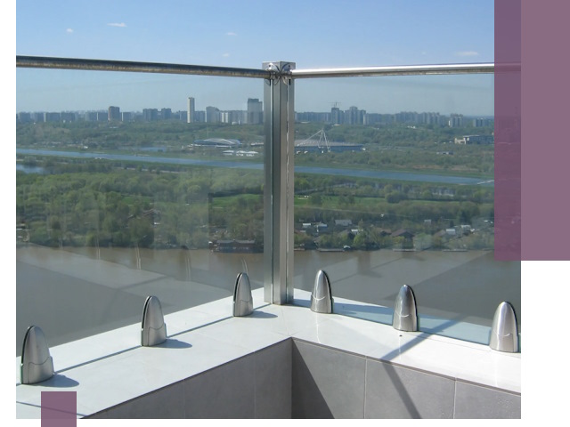 Стеклянные парапеты премиум класса в Конаково для домов и бизнесов